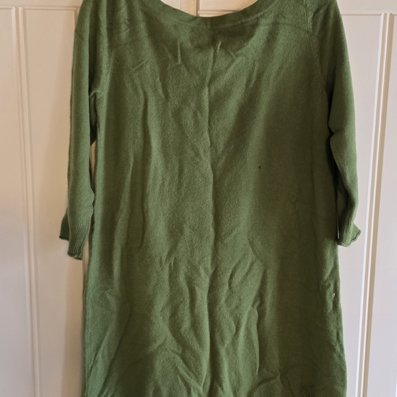 Spring Into Cashmere Juicy Couture Kelly Green Sweater Dress - Picture 8 of 8